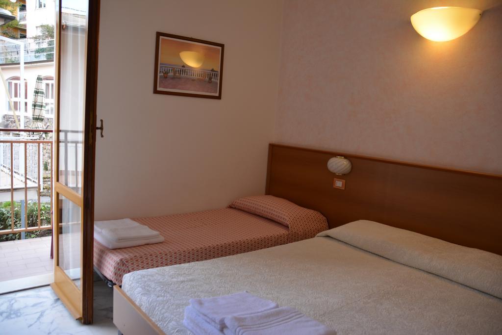 Hotel Corallo Moneglia Δωμάτιο φωτογραφία